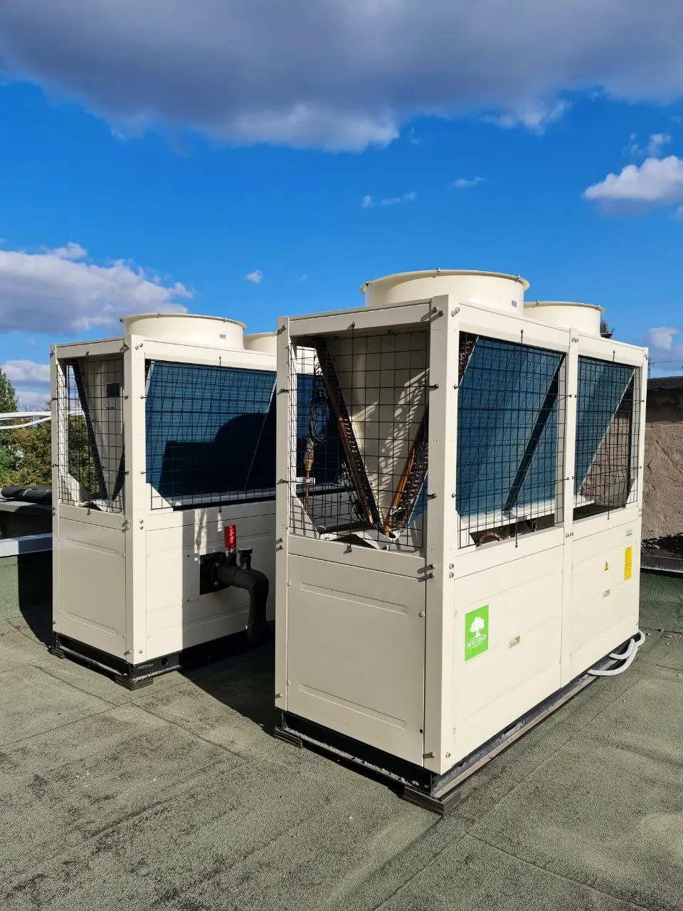 Proizvodni obrat z modularno toplotno črpalko Mycond STANDARD MCU