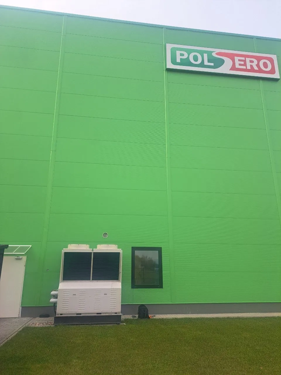 Rešitev za podnebje v nakupovalnem središču z Mycond modularno toplotno črpalko