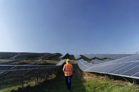 Podrobna napoved razvoja sončne energije v Evropi za obdobje 2024-2027